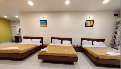 Bedroom Image of girls and Boys pg in Andheri West, Mumbai