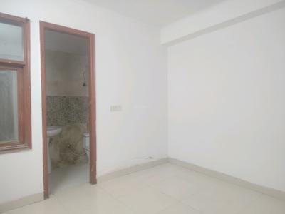 Bedroom Image of 800 Sq.ft 2 BHK Apartment / Flat for rent in Chhattarpur New Delhi for Rs. 25000