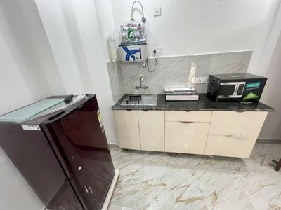 Kitchen Image of 1500 Sq.ft 1 BHK Builder Floor for rent in Sector 30 Gurgaon for Rs. 30000
