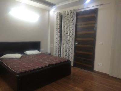 Bedroom Image of 2200 Sq.ft 4 BHK Builder Floor for rent in Vikaspuri New Delhi for Rs. 100000