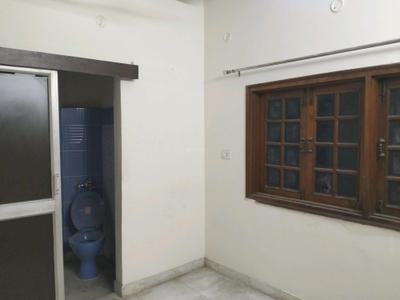Bedroom Image of 900 Sq.ft 2 BHK Builder Floor for rent in Mansarover Garden New Delhi for Rs. 26000