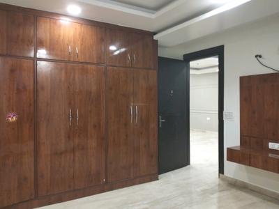 Bedroom Image of 1820 Sq.ft 3 BHK Builder Floor for rent in Shahdara New Delhi for Rs. 40000