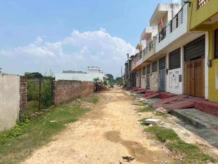 Jankipuram Extension Main Image 1