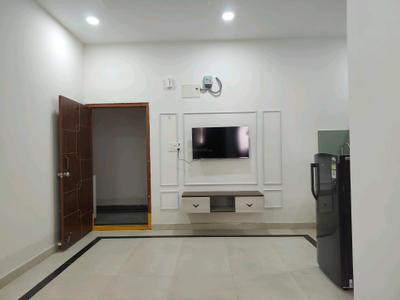Living Room Image of 650 Sq.ft 1 BHK Apartment / Flat for rent in Madhapur Hyderabad for Rs. 32000