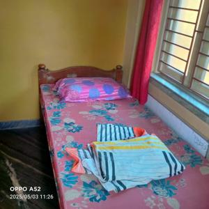 Bedroom Image of 1000 Sq.ft 3 BHK Independent House for rent in Garia, Sonarpur Kolkata for Rs. 16000
