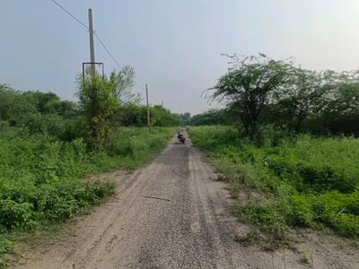 Image of 32 Sq.ft Residential Plot / Land for sale in Sector 34 Rohini, New Delhi for Rs. 10000000