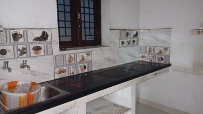 Kitchen Image of 1000 Sq.ft 2 BHK Apartment / Flat for rent in Poonamallee Chennai for Rs. 17500