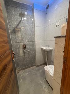 Image of 630 Sq.ft 2 BHK Apartment / Flat for rent in Dream Home Luxury Floors, Dwarka Mor, New Delhi for Rs. 19000