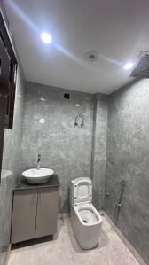 Image of 900 Sq.ft 3 BHK Builder Floor for rent in Uttam Nagar, New Delhi for Rs. 30000