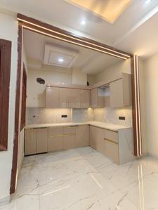 Kitchen Image of 1050 Sq.ft 2 BHK Apartment / Flat for sale in Sector 100 Noida for Rs. 4500000