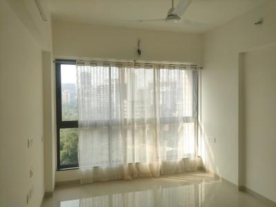 Bedroom Image of 950 Sq.ft 3 BHK Apartment / Flat for sale in Hiranandani Highland A B C D And E Wing, Powai Mumbai for Rs. 42000000