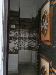 Common Bathroom Image of 750 Sq.ft 2 BHK Builder Floor for sale in DLF Ankur Vihar Ghaziabad for Rs. 2330424
