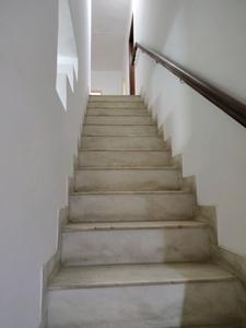 Staircase Image of 1700 Sq.ft 3 BHK Apartment / Flat for sale in DDA D3 and D4 Vasant Kunj, Vasant Kunj New Delhi for Rs. 45000000