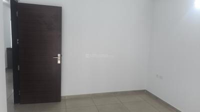 Bedroom Image of 1495 Sq.ft 3 BHK Apartment / Flat for sale in Gulshan Ikebana, Sector 143 Noida for Rs. 21000000