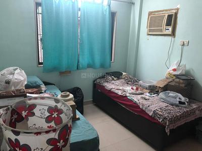 Bedroom Image of 900 Sq.ft 2 BHK Apartment / Flat for sale in Shiv Gauri Apartment, Malad West Mumbai for Rs. 17500000