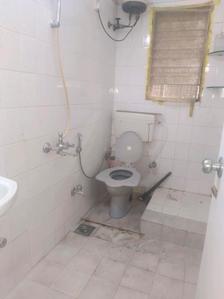 Common Bathroom Image of 1006 Sq.ft 3 BHK Apartment / Flat for sale in Lokhandwala Alica Nagar, Kandivali East Mumbai for Rs. 25000000