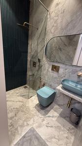 Bathroom Image of 650 Sq.ft 2 BHK Apartment / Flat for sale in Kandivali West Mumbai for Rs. 16900000