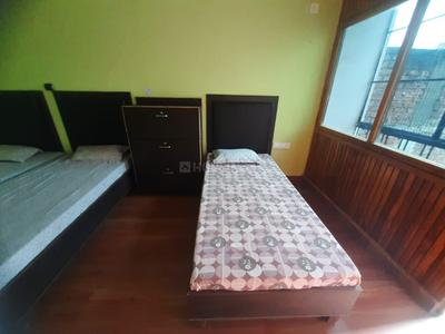 Bedroom Image of 400 Sq.ft 1 BHK Apartment / Flat for rent in Paharia Varanasi for Rs. 11500