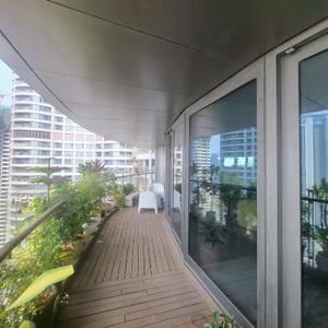 Balcony Image of 2700 Sq.ft 4 BHK Apartment / Flat for sale in Lodha World Crest, Lower Parel Mumbai for Rs. 160000000
