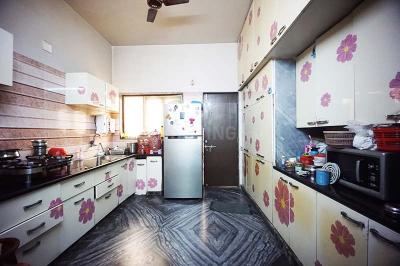 Kitchen Image of 3330 Sq.ft 5 BHK Independent House for sale in Naranpura Ahmedabad for Rs. 27500000