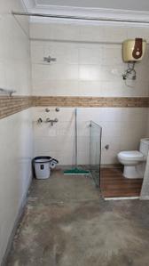 Bathroom Image of 700 Sq.ft 1 BHK Independent House for rent in Omaxe NRI City, Omega II Greater Noida for Rs. 25000