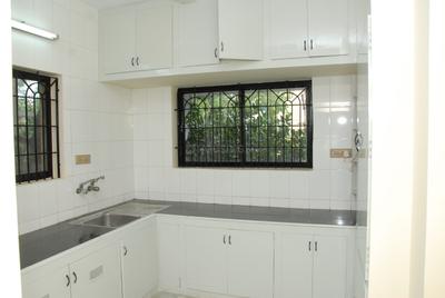 Kitchen Image of 1650 Sq.ft 3 BHK Apartment / Flat for sale in Raja Annamalai Puram Chennai for Rs. 35000000