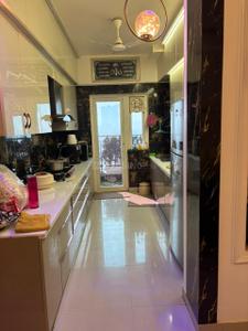 Kitchen Image of 1730 Sq.ft 3 BHK Apartment / Flat for sale in Paramount Golfforeste Premium Apartments, Surajpur Greater Noida for Rs. 12000000