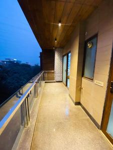 Balcony Image of Urbanroomz Coliving PG Nearby Unitech CyberPark in Sector 39, Gurgaon