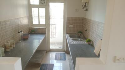 Kitchen Image of 1080 Sq.ft 2.5 BHK Apartment / Flat for sale in Nimbus The Hyde Park, Sector 78 Noida for Rs. 12200000
