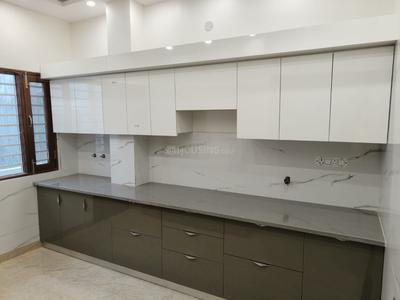 Kitchen Image of 2430 Sq.ft 8 BHK Independent House for sale in Sector 40 Gurgaon for Rs. 96000000