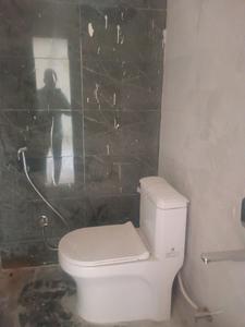 Common Bathroom Image of 1140 Sq.ft 2 BHK Apartment / Flat for sale in Miyapur Hyderabad for Rs. 7825000