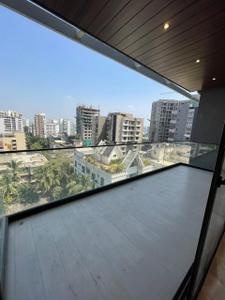 Balcony Image of 1055 Sq.ft 3 BHK Apartment / Flat for sale in Khar West Mumbai for Rs. 65000000