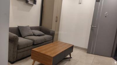 Living Room Image of 824 Sq.ft 1 BHK Independent House for rent in DLF Phase 3 Gurgaon for Rs. 36000