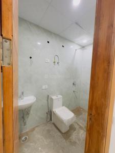 Image of 1475 Sq.ft 3 BHK Apartment / Flat for sale in Sector 52, Noida for Rs. 5800000