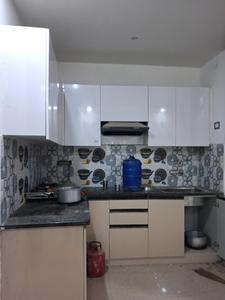 Kitchen Image of 900 Sq.ft 2 BHK Apartment / Flat for sale in Vinayak County, Sector 73 Noida for Rs. 4000000