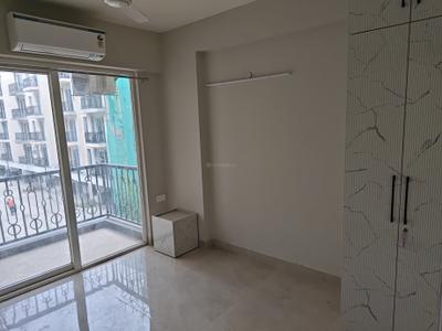 Bedroom Image of 1205 Sq.ft 3 BHK Builder Floor for rent in Signature Global City 81, Sector 81 Gurgaon for Rs. 30000