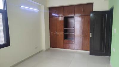 Bedroom Image of 1820 Sq.ft 3 BHK Apartment / Flat for sale in Amrapali Royal, Indirapuram Ghaziabad for Rs. 17500000