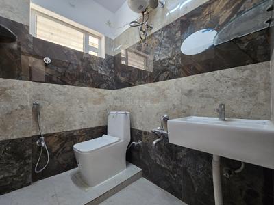 Image of 650 Sq.ft 1 BHK Apartment / Flat for rent in Halasuru, Bengaluru for Rs. 35000