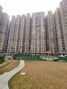 Image of 895 Sq.ft 2 BHK Apartment / Flat for sale in High End Windsor Paradise II, Raj Nagar Extension, Ghaziabad for Rs. 6000000