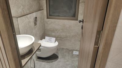 Avalon Elysium Bathroom One 3