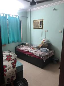 Bedroom Image of 900 Sq.ft 2 BHK Apartment / Flat for sale in Shiv Gauri Apartment, Malad West Mumbai for Rs. 17500000
