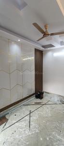 Bedroom Image of 850 Sq.ft 3 BHK Builder Floor for sale in Laxmi Nagar New Delhi for Rs. 7500000