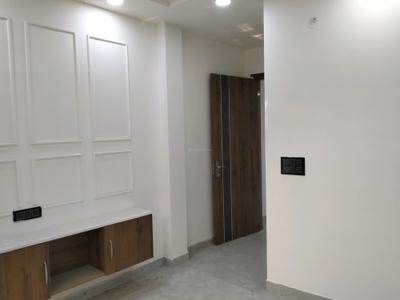 Bedroom Image of 900 Sq.ft 3 BHK Apartment / Flat for sale in Sector 1 Rohini New Delhi for Rs. 6800000