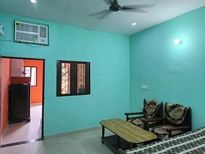 Bedroom Image of 450 Sq.ft 2 BHK Builder Floor for rent in Pratap Vihar Ghaziabad for Rs. 18000