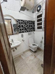 Image of 750 Sq.ft 2 BHK Apartment / Flat for sale in Vasant Enclave, Vasant Vihar, New Delhi for Rs. 16500000