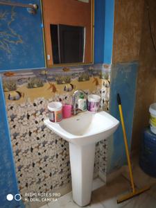Bathroom Image of 1337 Sq.ft 1 BHK Builder Floor for sale in Sangam Vihar New Delhi for Rs. 4500000