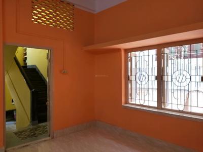 Living Room Image of 750 Sq.ft 2 BHK Independent House for rent in Kasba Kolkata for Rs. 16000