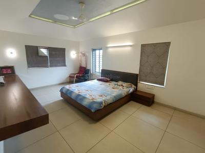 Bedroom Image of 5850 Sq.ft 6 BHK Villa for sale in Prahlad Nagar Ahmedabad for Rs. 92500000