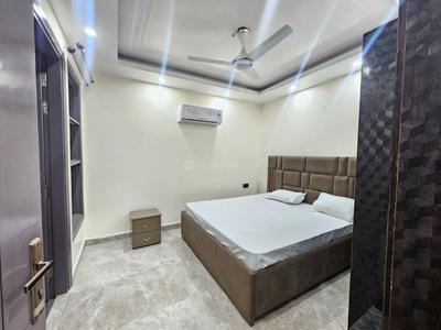 Bedroom Image of 1800 Sq.ft 3 BHK Independent House for rent in Vasant Kunj New Delhi for Rs. 57000