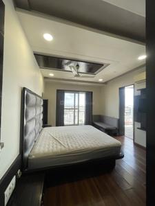 Bedroom Image of 1500 Sq.ft 3 BHK Apartment / Flat for rent in Ladani Garden City B Lotus, Hari Nagar Rajkot for Rs. 55000